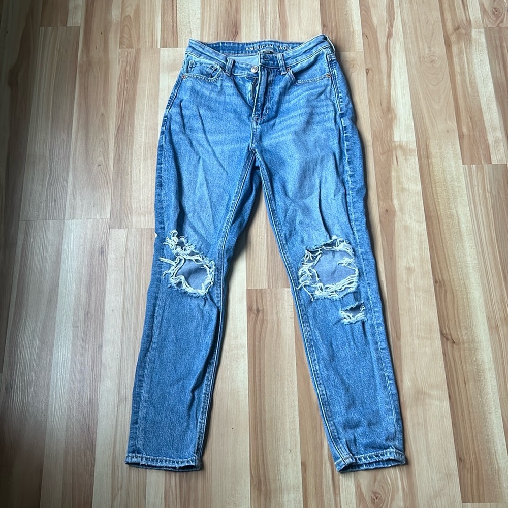 American Eagle Straight Leg Jeans